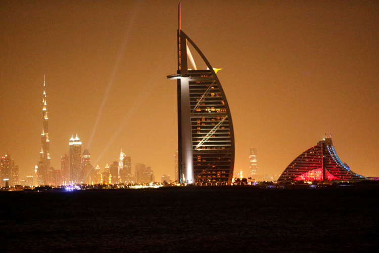  Dubai's cityscape