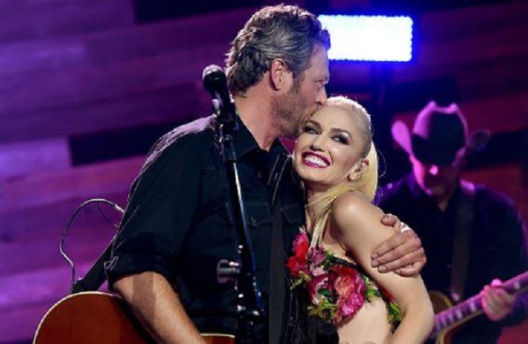 Blake Shelton & Gwen Stefani Reveal Their Wedding Wish, Want Kelly Clarkson To Serenade Them On The Big Day