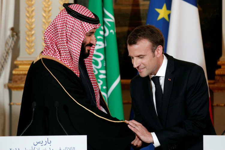 French President Emmanuel Macron and Saudi Arabia's Crown Prince Mohammed bin Salman