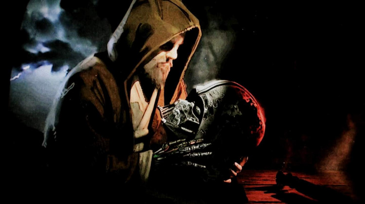 There is a new assumption that Luke Skywalker (Mark Hamill) will return as a Force Ghost and he is about to face a Sith Force Ghost.