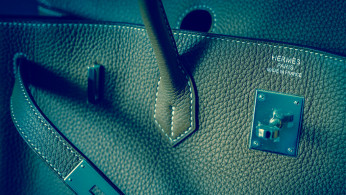 Some counterfeit products have the same look as the original, but there will always be a difference.