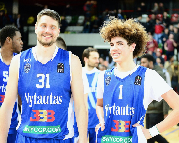 LaMelo Ball Justas Sinica Vytautas