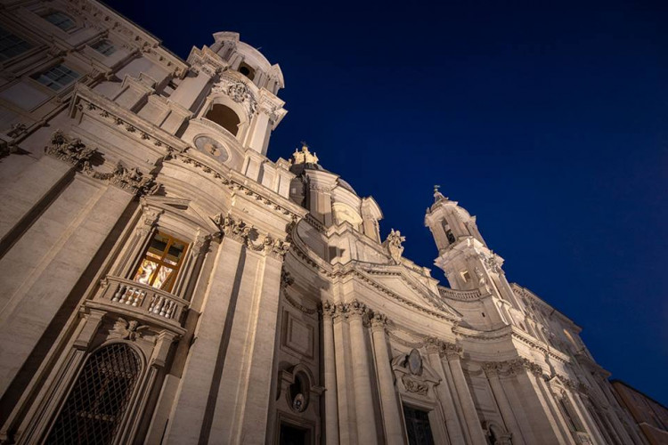 Pope Innocent X's former home, Holy Deer San Lorenzo City Lodge, is now open to guests who want to experience the lavish life of the pontiff. 