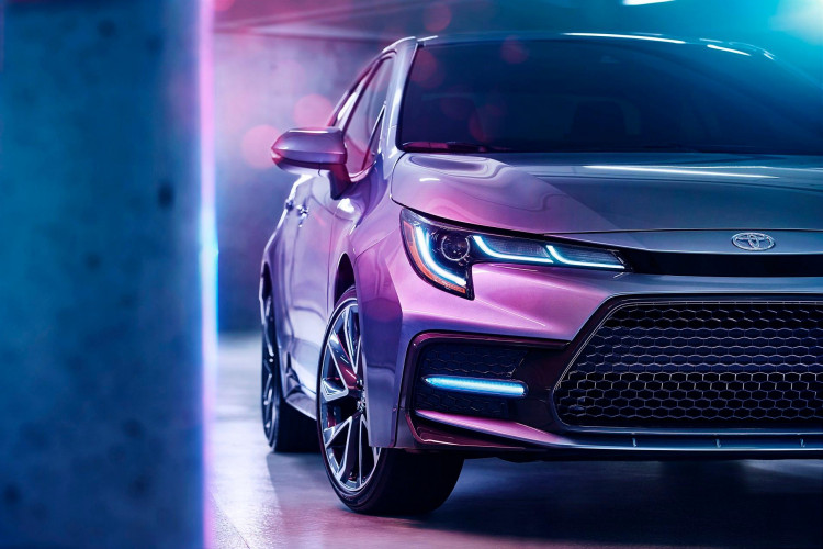 Introducing the all new re-imagined and reconfigured 2020 Toyota #Corolla. https://toyota.us/2B2j7TT