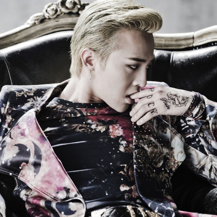 Fans break down G-Dragon's schedule prior to his enlistment to analyze how he gains weight. 