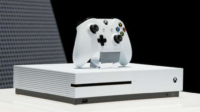 Xbox One S