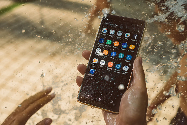 Samsung Galaxy A8