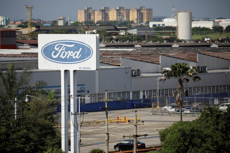 Ford Teases A New Unibody Truck In The Works For A 2022 Launch Date