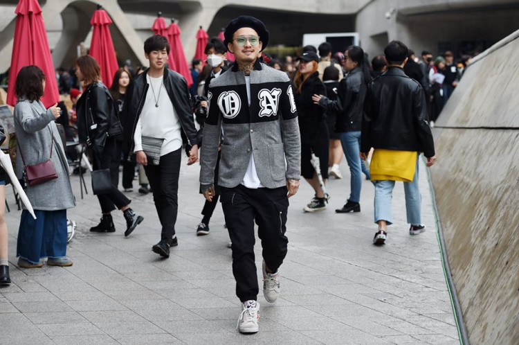 K-Beauty and K-Pop are not the only things that conquer the international scene but the K-Fashion as well.