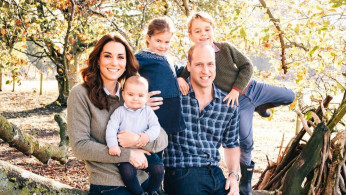 Prince William, Kate Middleton Shows Family Tradition In Christmas Photo