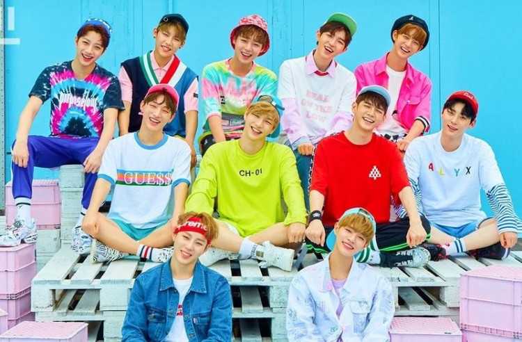 Swing Entertainment officially released a statement about the Wanna One's contract. 