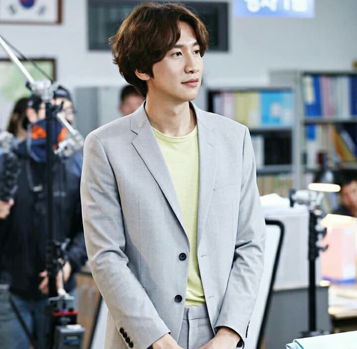 Lee Kwang Soo