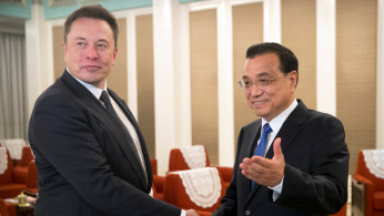 As he expressed his love for the Asian country, Elon Musk had the privilege to have a Chinese green card after Chinese Premier Li Keqiang offered him permanent residency.