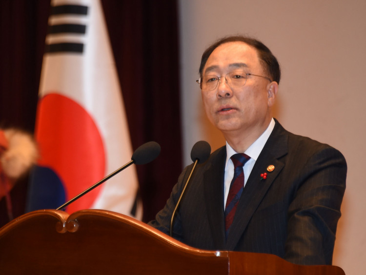 South Korea Transforms Unused Land Into Business Parks, Public Housing Space