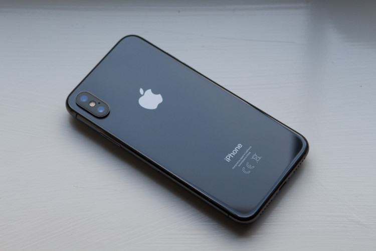 iPhone X - Rear