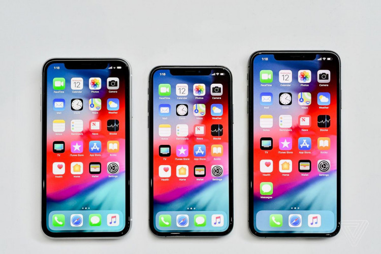 Best Replica/Clone/Fake iPhone Xs with Wireless Charging & Face ID & 4G LTE iOS12 Unboxing