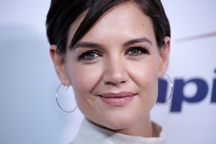 Katie Holmes has now dedicated her life to her only daughter Suri Cruise, and the pair has been the topic of many tabloids. 