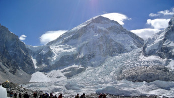 Mount Everest Closure