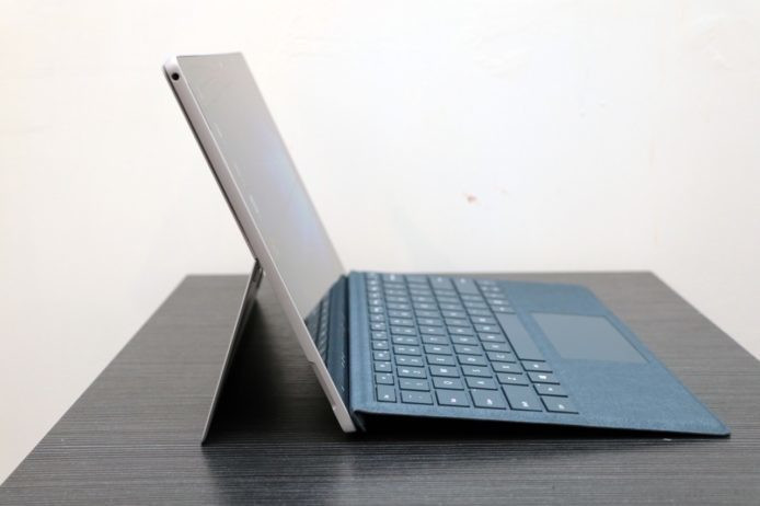 Microsoft Surface Pro 7
