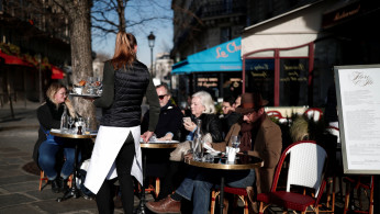 Paris tourists