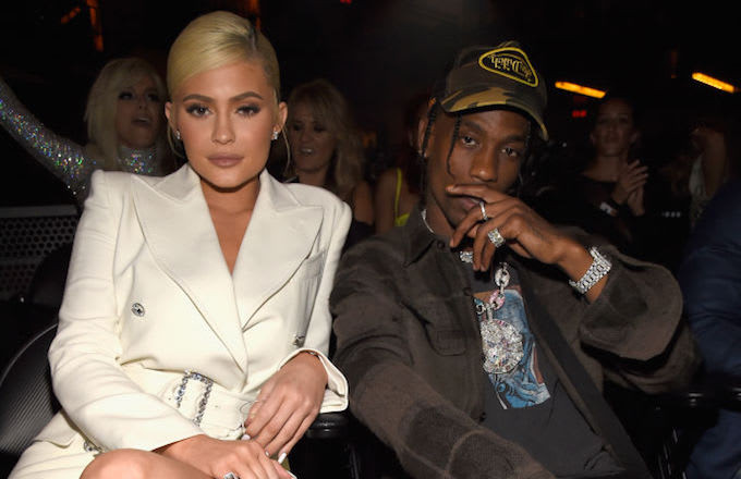 Kylie Jenner And Travis Scott Avert Cheating Crisis: Steamy Vacay Pics Prove