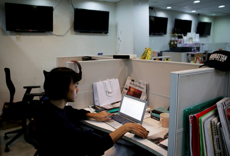 Office worker in Manila