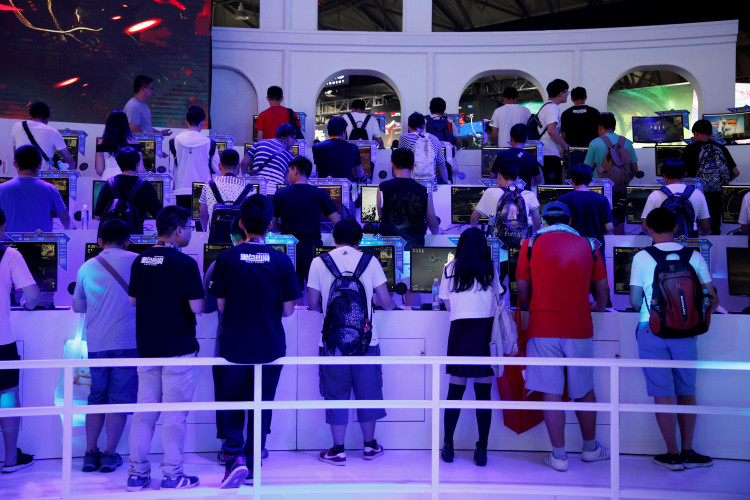 Chinese gamers