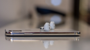 Finally, a more concrete proof on  Apple's AirPods 2 official release date.