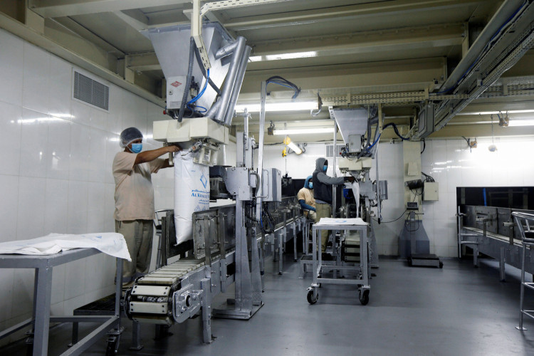 Dubai workers