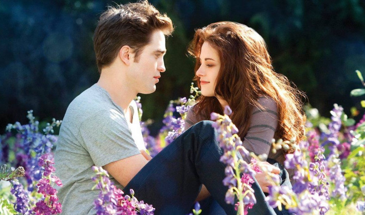 Kristen Stewart and Robert Pattinson