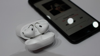 New Apple AirPods with iPhone 7