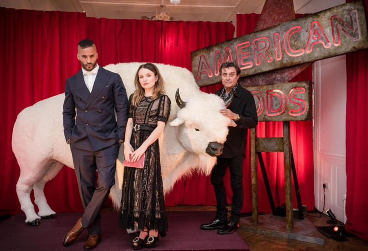 There are theories the new episode may feature the reaction of Mr. Wednesday's (Ian McShane) new alliance. 