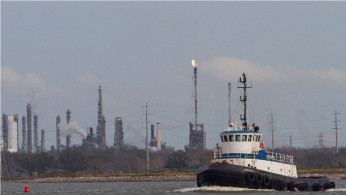 Tug boat