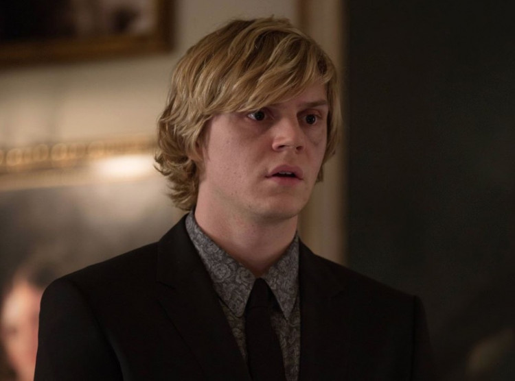 Evan Peters