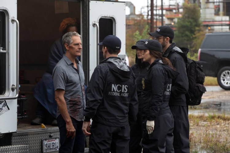 Another mysterious case is about to be featured on "NCIS: New Orleans" Season 5 Episode 19.