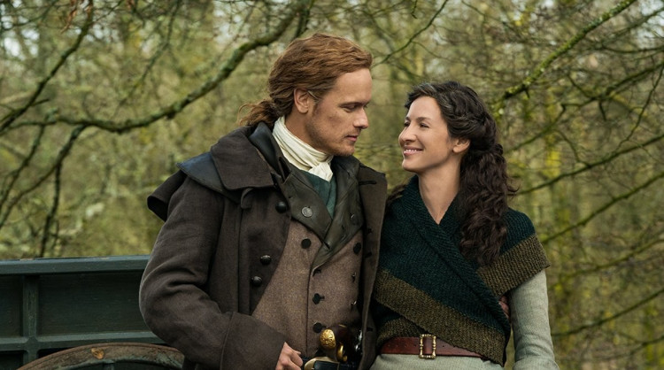 Sam Heughan and Caitriona Balfe