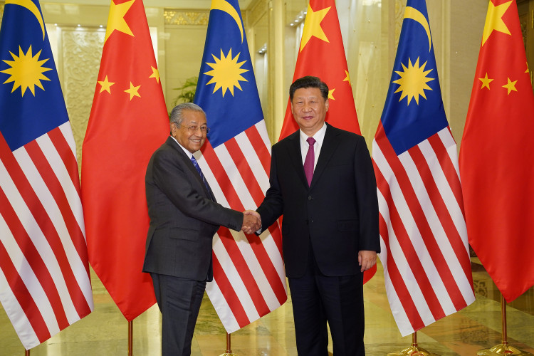 Mahathir bin Mohamad and Xi Jinping
