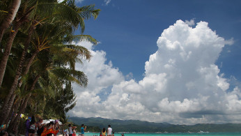 Being a tropical country, the Philippines is the perfect place to visit if you want some vitamin sea.