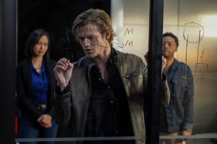 MacGyver Season 4