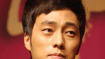 Rumor Confirmed, So Ji Sub Is Dating With Jo Eun Jung 