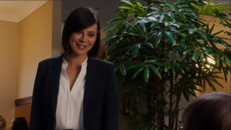 There will be a major "JAG" reunion in "NCIS: LA" Season 10 Finale with Harmon and Sarah's appearance. 