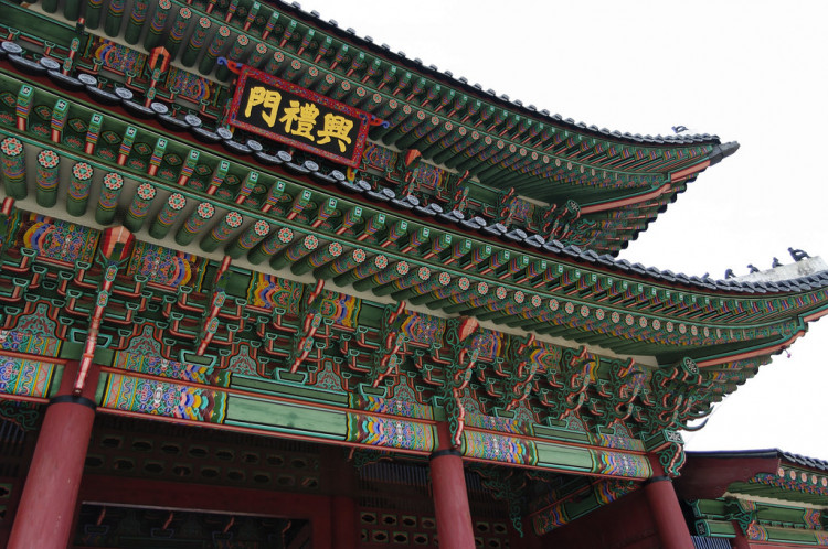 Called as the Land of the Morning Calm, explore a slice of the Orient with the best places South Korea boasts. 