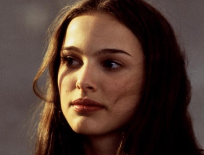 Natalie Portman Denies Any Romantic Involvement With Moby 