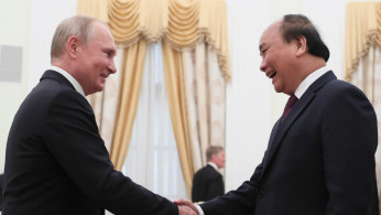 Russian President Vladimir Putin meets Vietnamese Prime Minister Nguyen Xuan Phuc