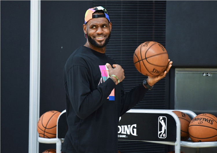NBA: Los Angeles Lakers-Press Conference