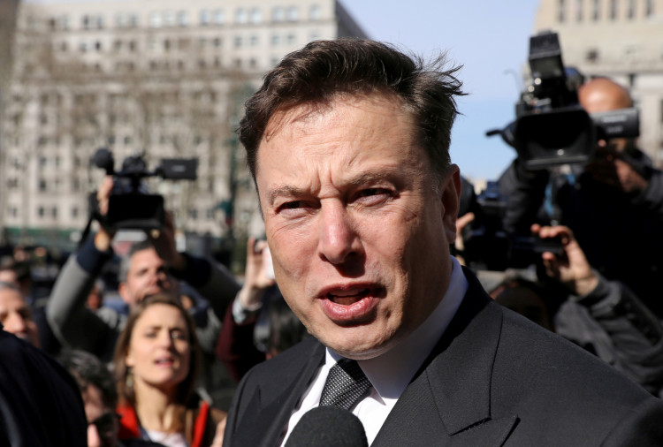 Lights in the sky from Elon Musk's new satellite network have stargazers worried