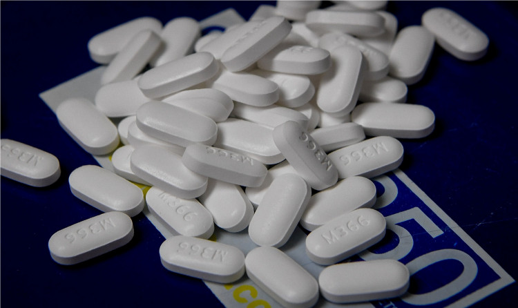 Opioid