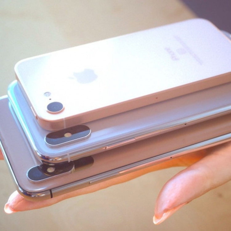 What's your ideal iPhone size? iPhone SE 2 concepts!