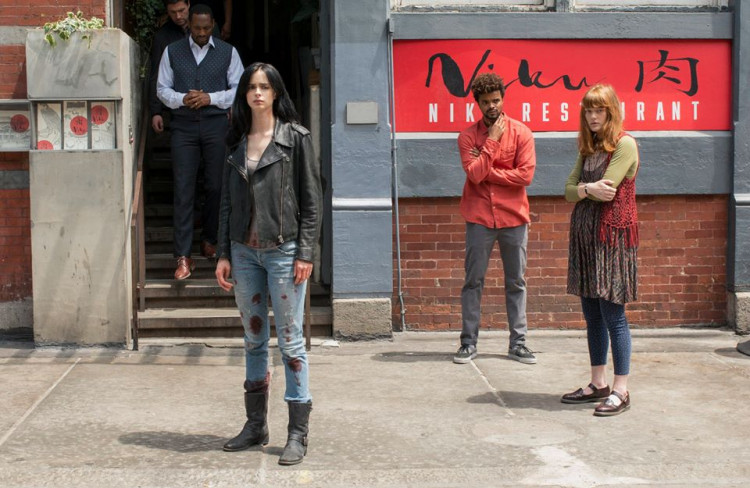 Netflix has released "Jessica Jones" Season 3's official trailer and set photos, teasing what is to come. 