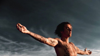 Shirtless Justin Bieber Recently Displays Toned Abs And Tattoos While Working Out At NYC’s Dogpound 